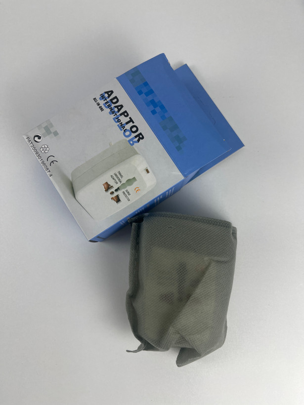 آداپتور مسافرتی همه کاره