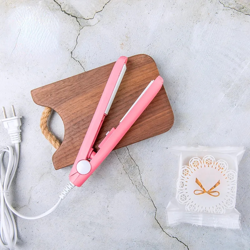 دارای دکمه قطع و وصل کردن جریان برق